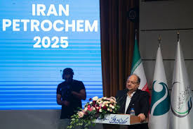 برای اجماعسازی و حل مسائل فرادستی، به هلدینگ خلیجفارس آمدم/ تأسیس صندوق هزارمیلیاردی سرمایهگذاریهای خطرپذیر شرکتی فارس تصویب شد برای اجماعسازی و حل مسائل فرادستی، به هلدینگ خلیجفارس آمدم/ تأسیس صندوق هزارمیلیاردی سرمایهگذاریهای خطرپذیر شرکتی فارس تصویب شد