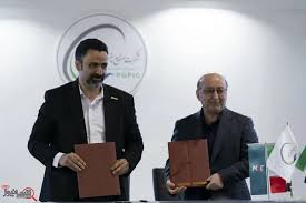 امضای قرارداد همکاری مجتمع مبین انرژی خلیج‌فارس و شرکت رشد صنعت نیرو