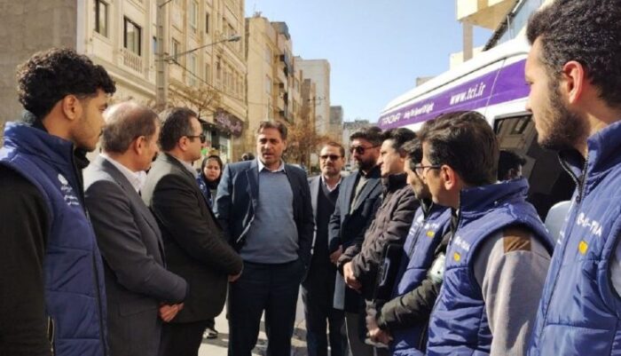 مدیر عامل مخابرات ایران در بازدید از پروژه فیبر نوری مشهد؛ بر لزوم حرکتی انقلابی در اجرای پروژه های ftth تاکید کرد مدیر عامل مخابرات ایران در بازدید از پروژه فیبر نوری مشهد؛ بر لزوم حرکتی انقلابی در اجرای پروژه های ftth تاکید کرد