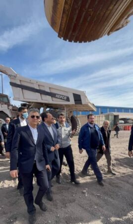 بازدید وزیر صنعت از بزرگترین کارخانه کنسانتره‌سازی سنگ آهن شرق کشور