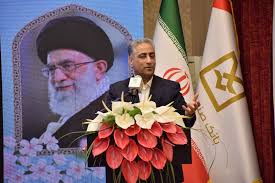 مدیرعامل بانک صنعت و معدن: این بانک تحقق شعار سال و سرمایه گذاری برای تولید را اولویت و مهمترین وظیفه خود می داند مدیرعامل بانک صنعت و معدن: این بانک تحقق شعار سال و سرمایه گذاری برای تولید را اولویت و مهمترین وظیفه خود می داند