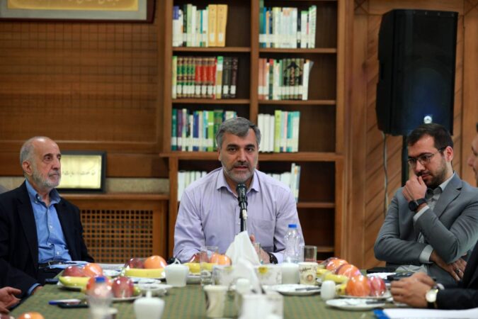 طراحی مدل جدید مدیریت و نگهداشت بوستان های بزرگ و توسعه خدمات ورزشی در بوستان ها