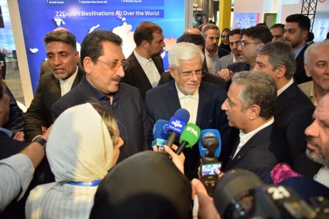 با حضور معاون اول رییس جمهور و وزیر صنعت، معدن و تجارت از ”تیم بانک“ بروزترین محصول دیجیتالی بانک صنعت و معدن در نمایشگاه توانمندی های صادراتی جمهوری اسلامی ایران(ایران اکسپو ۲۰۲۵) رونمایی شد