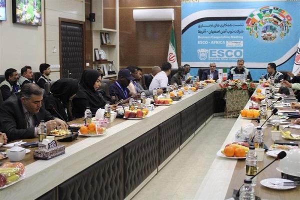 ذوب آهن اصفهان و تجار آفریقایی همکاری‌های خود را توسعه می‌دهند