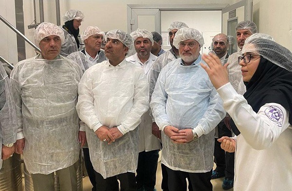 استاندار تهران پیگیر رفع مشکلات نقدینگی پارس دارو شد