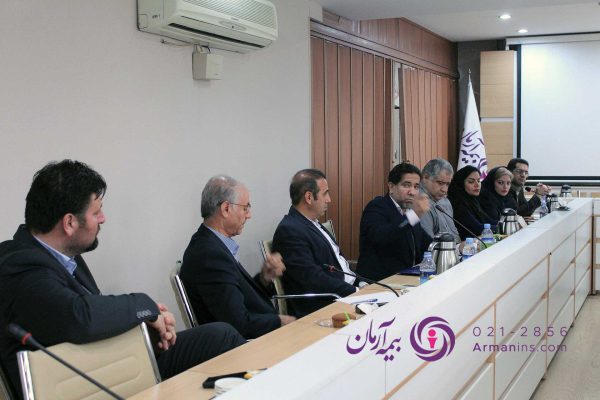 نشست صمیمی مجید قلی‌پور مدیرعامل و اعضای محترم هیات مدیره بیمه آرمان با انجمن صنفی نمایندگان بیمه آرمان