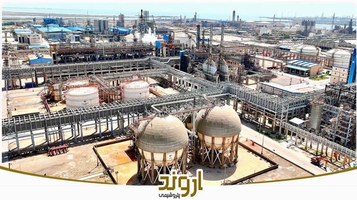 تعمیرات فرصتی بدون توقف تولید پتروشیمی اروند به همت کارکنان جهادگر انجام شد تعمیرات فرصتی بدون توقف تولید پتروشیمی اروند به همت کارکنان جهادگر انجام شد