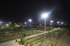 شب‌های روشن بوستان ایرانیان با نصب و تعمیر بیش از ۱۰۰ پایه چراغ