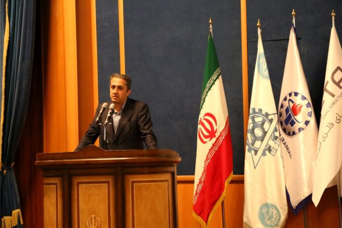 آقاجانلو: نقش موثر دانشگاه ها در رشد ضریب پیچیدگی زنجیره و تولید محصولات متنوع/ نوآوری و رشد بهره وری؛ الزامات معدن و صنایع معدنی است آقاجانلو: نقش موثر دانشگاه ها در رشد ضریب پیچیدگی زنجیره و تولید محصولات متنوع/ نوآوری و رشد بهره وری؛ الزامات معدن و صنایع معدنی است