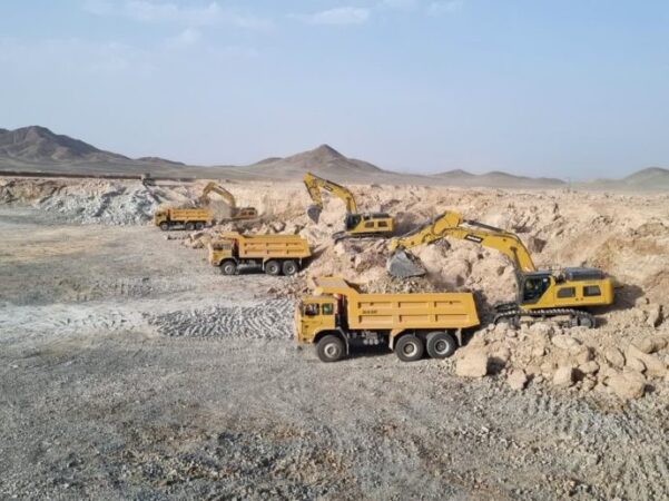 فعالیت شبانهروزی معدنکار باختر در معدن مس جانجا؛ ۱۲ میلیون تن باطلهبرداری تاکنون فعالیت شبانهروزی معدنکار باختر در معدن مس جانجا؛ ۱۲ میلیون تن باطلهبرداری تاکنون