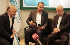 بازدید معاون رییس جمهور از غرفه بیمه دی/ اپلیکیشن «دی‌دار» برای عموم فراگیرتر شود