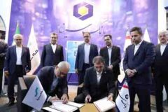 رونمایی از محصول جدید بانک سینا در هفدهمین نمایشگاه بین‌المللی صنعت مالی
