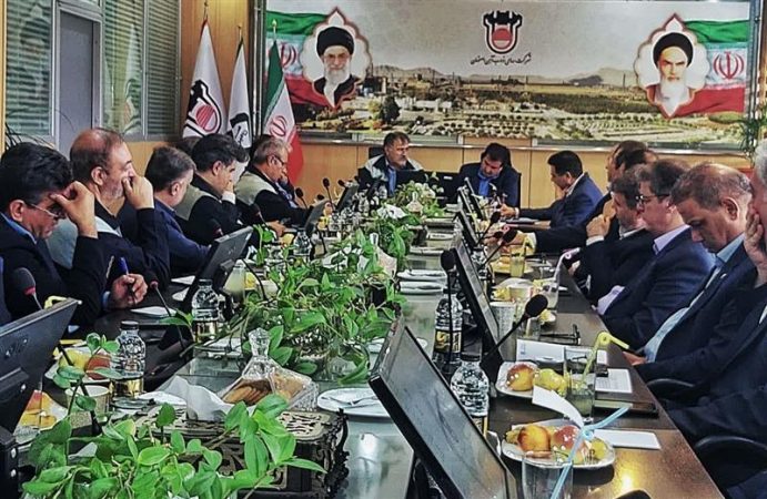 همكاری بانك رفاه كارگران و ذوب آهن اصفهان با ابزارهای نوین تامین مالی همكاری بانك رفاه كارگران و ذوب آهن اصفهان با ابزارهای نوین تامین مالی