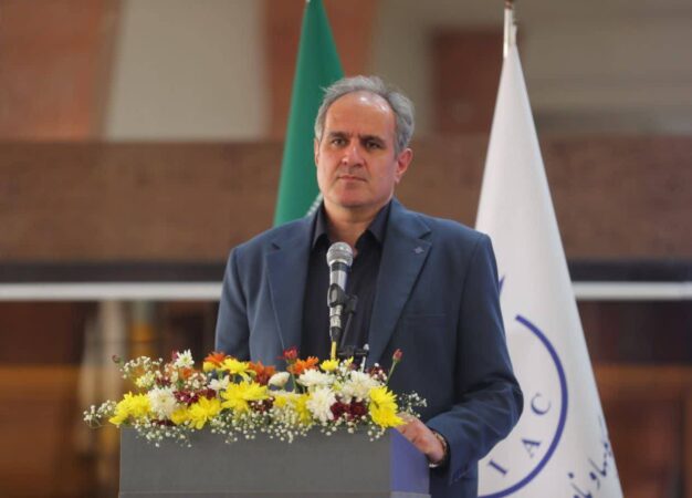 ۳۲ فرودگاه بینالمللی و مرز هوایی برای انجام عملیات اربعین حسینی آماده شده است / انجام پروازها از «عمود صفر مرزی» در فرودگاهها ۳۲ فرودگاه بینالمللی و مرز هوایی برای انجام عملیات اربعین حسینی آماده شده است / انجام پروازها از «عمود صفر مرزی» در فرودگاهها