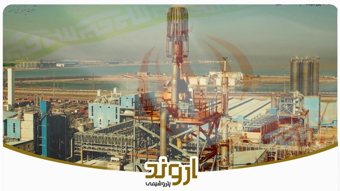اینجا میدان تولید است . هر روزمان جهاد است و هر نفسمان ایثار