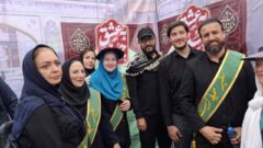 توزیع بیش از ۲ هزار لیوان چندبار مصرف در میان زائرین پیاده‌روی اربعین به منظور کاهش مصرف پلاستیک
