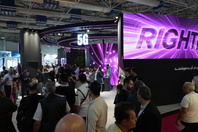 رایتل در مسیر هوشمندسازی صنایع؛ نوآوری‌های دیجیتال در روز دوم الکامپ ۱۴۰۴