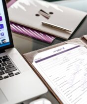 بانک اقتصادنوین، برترین بانک خصوصی در “مانده ضمانتنامه” ۲۰۰ هزار میلیارد تومانی