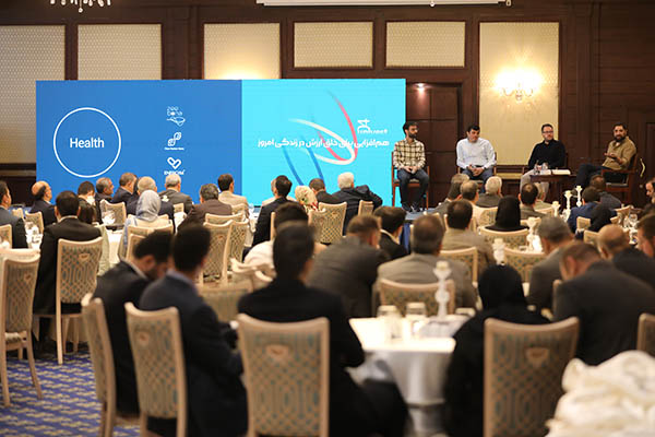 هلدینگ توسن ۱۵ ساله شد