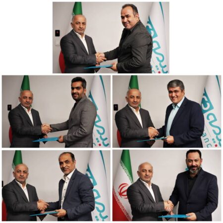 تاکید مدیرعامل بیمه دی بر ضرورت حفظ جایگاه برتر این شرکت/ معرفی پنج مدیر جدید بیمه دی