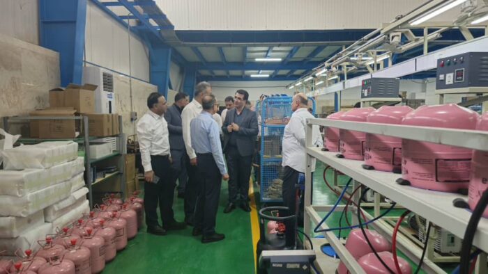 بازدید مدیران ارشد بانك صنعت و معدن از شركت زمهریر كیش