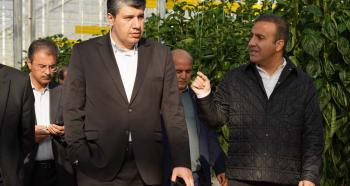 بازدید مدیرعامل بانک توسعه صادرات ایران از گروه صنعتی و کشاورزی آتاویتا