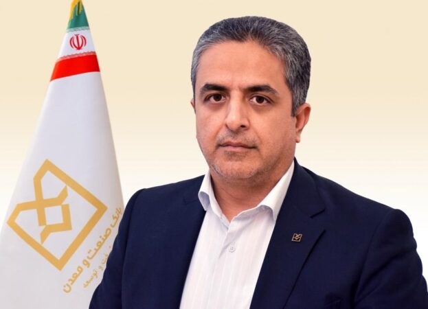 معاون اعتباری و بانكداری شركتی بانك صنعت و معدن از صدور ۴ فقره برات الكترونیكی زنجیره تولید خبر داد
