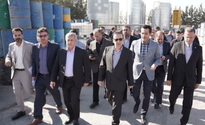 استاندار قزوین از سه واحد بزرگ تولیدی و صنعتی تامین مالی شده توسط بانک صنعت و معدن بازدید کرد