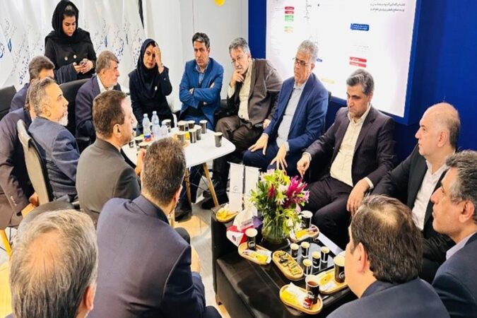 پترول؛ محور گفت‌وگوی نمایندگان مجلس درباره توسعه پروژه‌های پتروشیمی