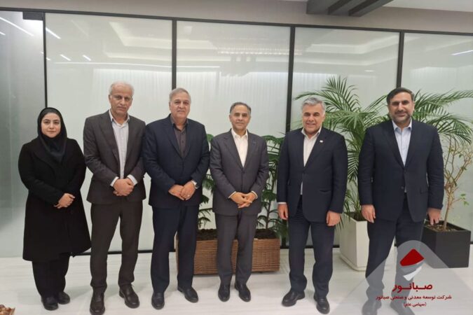 جلسه مدیرعامل صبانور با مدیرعامل بانک تجارت با محوریت تسریع در تأمین مالی پروژه‌ها