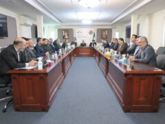 برگزاری نشست های صمیمی هیأت سرپرستی بانک ایران زمین با کارکنان واحدهای ستادی