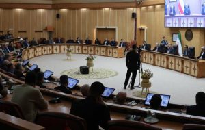 قدردانی استاندار گیلان از اقدام مسئولانه بیمه البرز در جبران خسارات بازار رشت