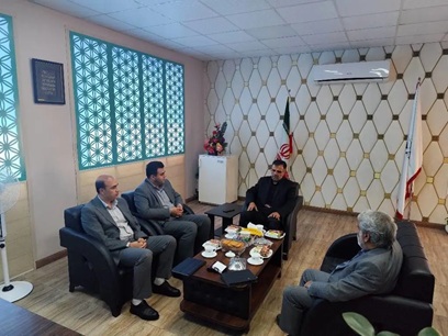 بیمه دی با بهترین شکل به ایثارگران در استان خدمات ارائه داده است
