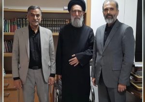 تقدیر امام جمعه موقت اصفهان از عملکرد جهادی بیمه دی