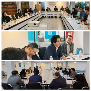 نشست تعاملی نمایندگان شعبه جنوب‌غرب تهران بیمه دی/ هم‌افزایی شبکه فروش برای عبور از چالش‌های بازار