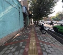 اجرای نوسازی و بازسازی پیاده رو های سه محور اصلی منطقه ۲۰