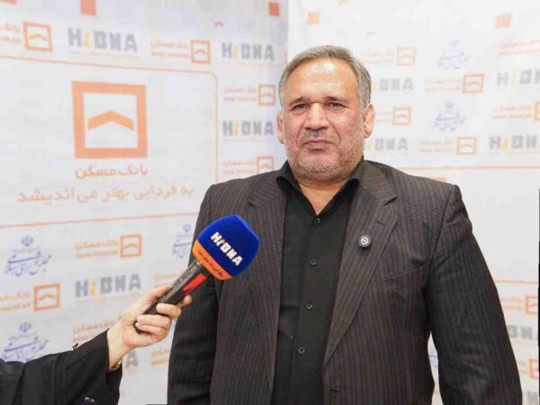 قدردانی رئیس کمیسیون اقتصادی مجلس از عملکرد مدیریت بانک مسکن در بهبود شاخص‌های بانکی